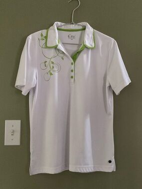 CRACKED WHEAT WOMEN’S UNIQUE SPORTY TOP MEDIUM SIZE NEW W/O TAGS